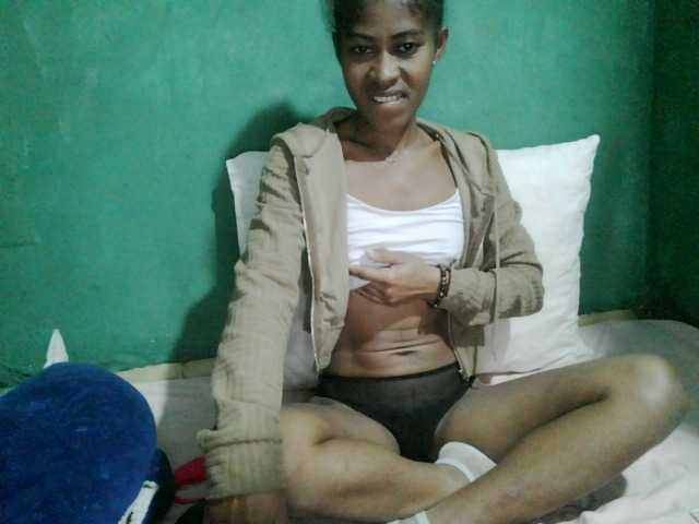 Lunasexy live cam on BongaCams