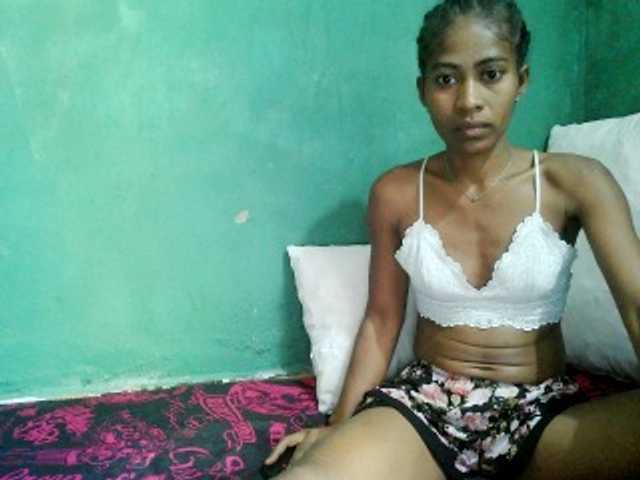 Lunasexy live cam on BongaCams