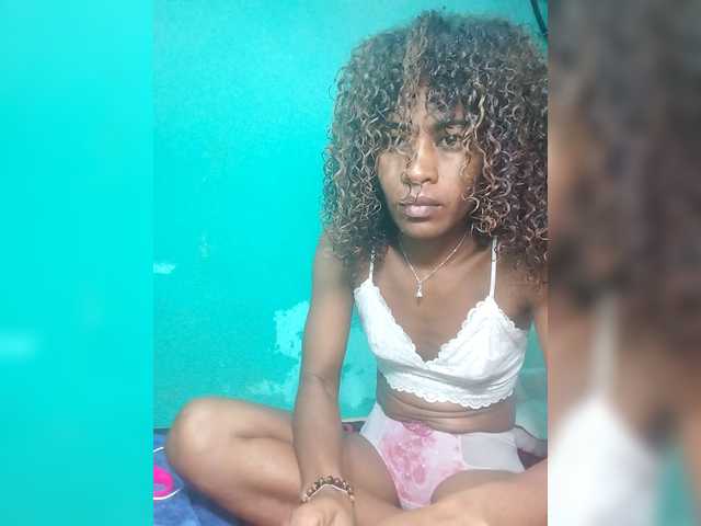 LunaSexy's BongaCams show and profile