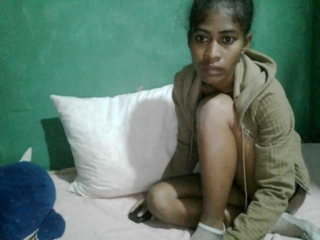 Lunasexy live cam on BongaCams