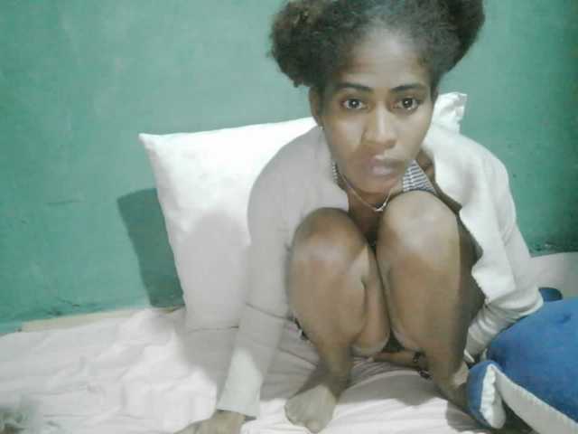 Lunasexy live cam on BongaCams