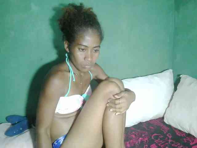 DonnelaQuin webcam