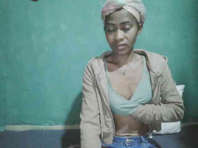 Lunasexy webcam