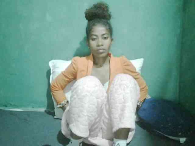 Lunasexy webcam