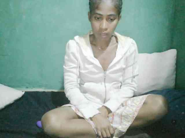 Model: Lunasexy