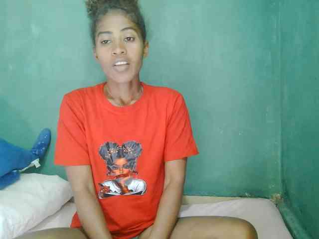 Lunasexy webcam