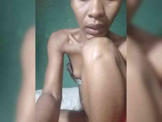 DonnelaQuin webcam
