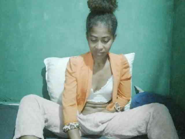 Lunasexy webcam