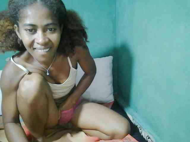 DonnelaQuin webcam