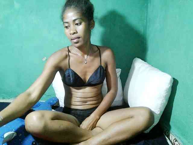 DonnelaQuin webcam