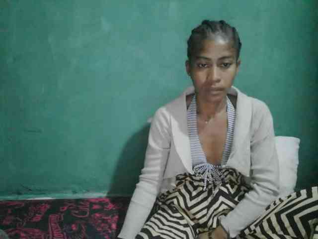 Model: Lunasexy