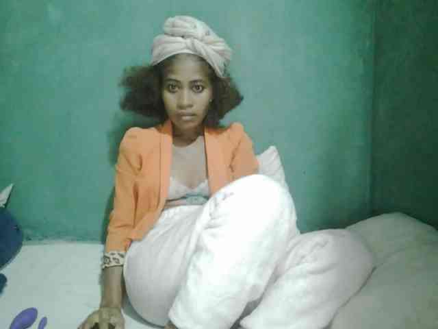 Lunasexy webcam