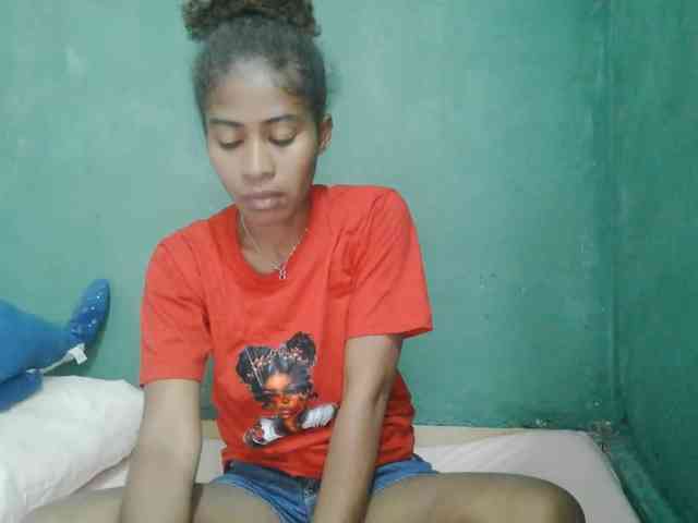 Lunasexy webcam