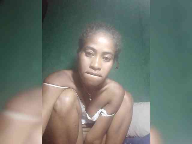 DonnelaQuin webcam