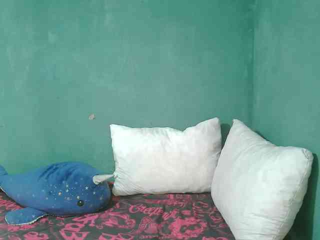 DonnelaQuin webcam