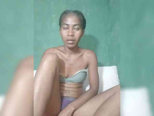 Model: DonnelaQuin