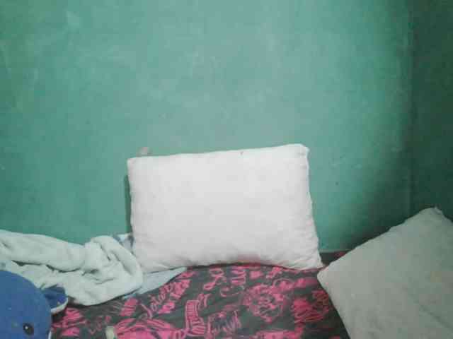 DonnelaQuin webcam