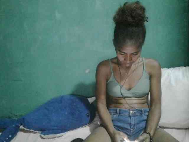 Lunasexy webcam