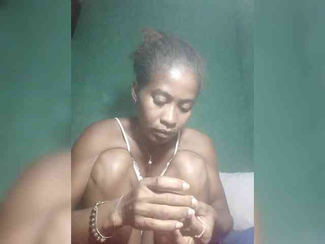 DonnelaQuin webcam