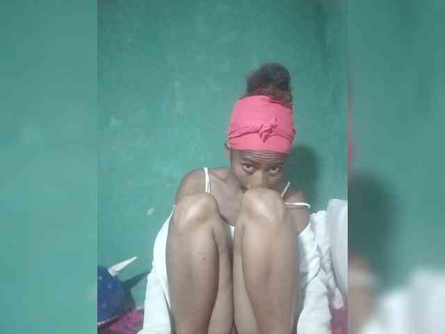 DonnelaQuin webcam