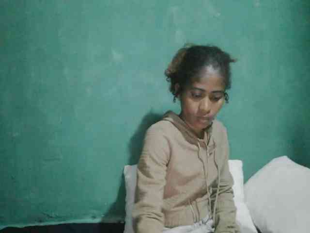 Lunasexy webcam