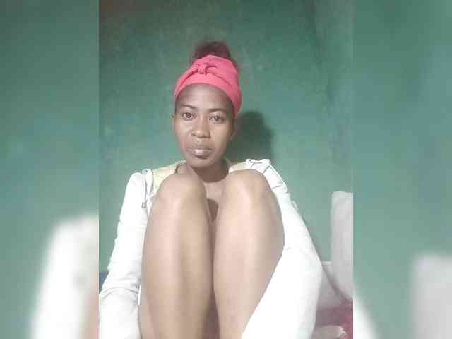 DonnelaQuin webcam