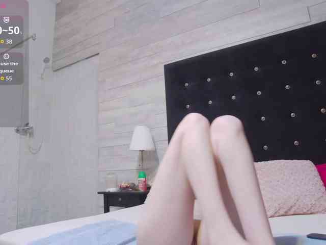 Ella-Lizzie webcam