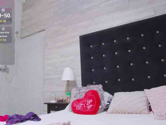 Ella-Lizzie webcam