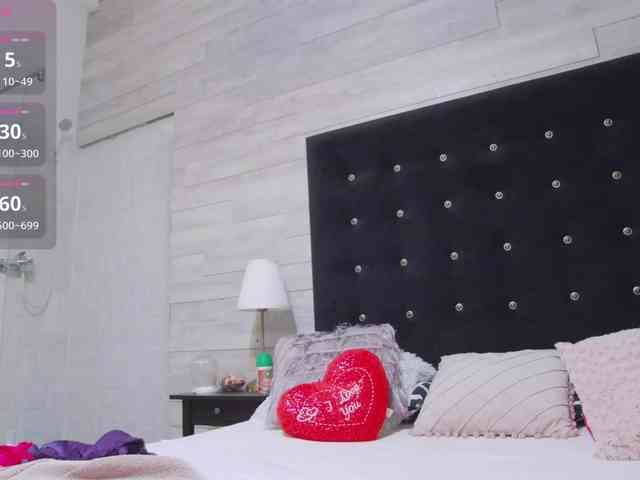 Ella-Lizzie webcam