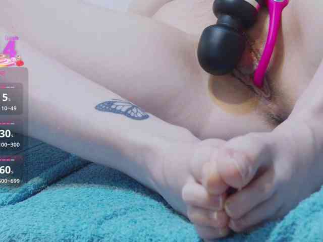 Ella-Lizzie webcam