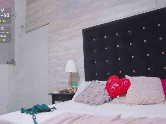 Ella-Lizzie webcam