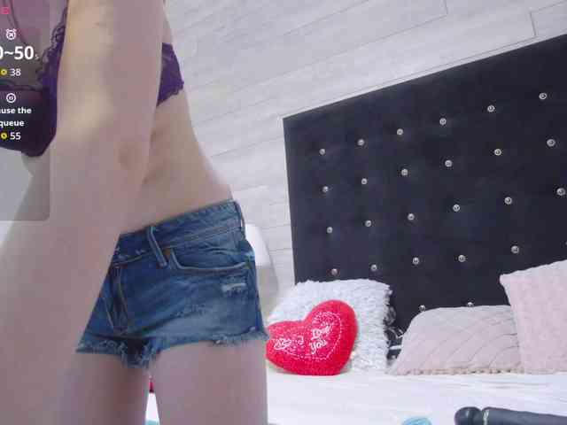 Ella-Lizzie webcam