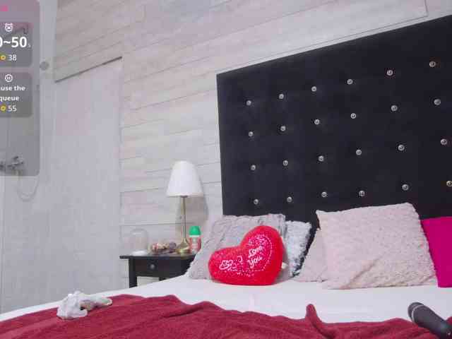 Ella-Lizzie webcam