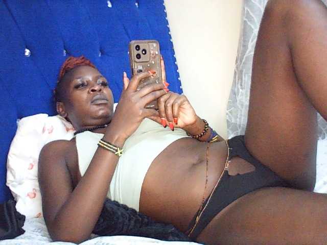 Prettygurl live cam on BongaCams