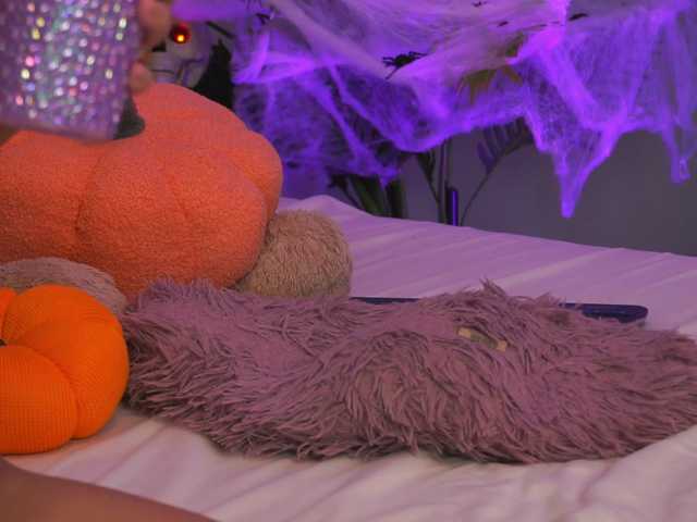 TenderSin live cam preview