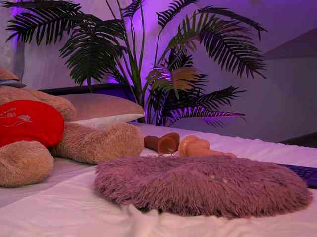 TenderSin webcam