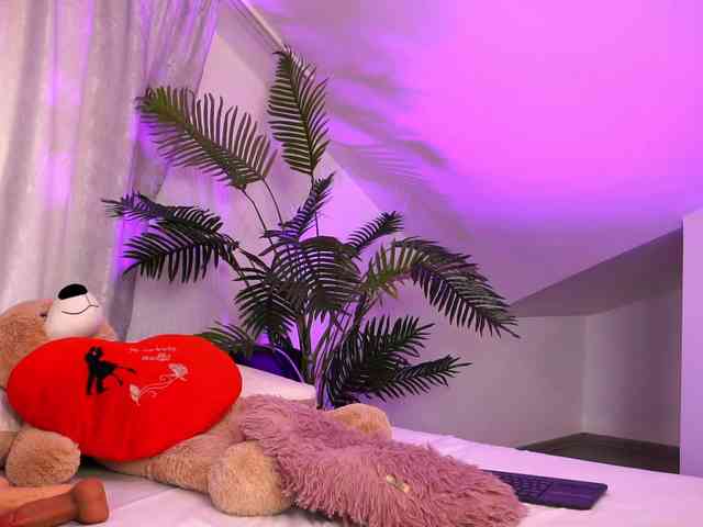 TenderSin webcam