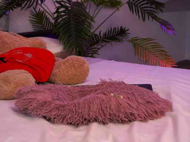 TenderSin webcam