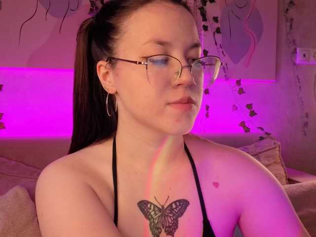 Krysa-dapp live cam on BongaCams