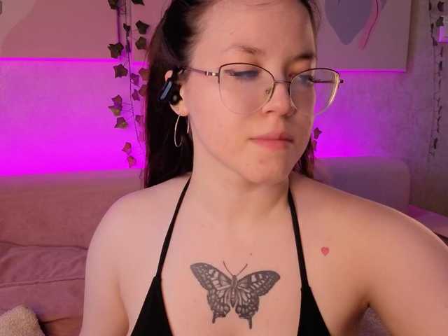 Krysa-dapp live cam on BongaCams