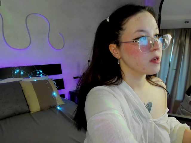Krysa-dapp live cam on BongaCams