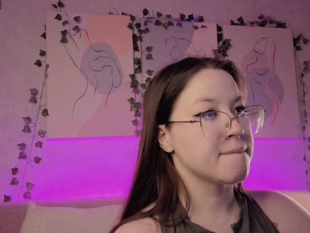 Krysa-dapp live cam on BongaCams