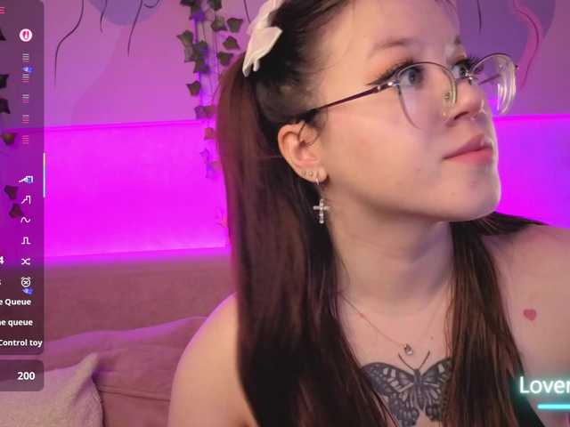 Krysa-dapp live cam on BongaCams