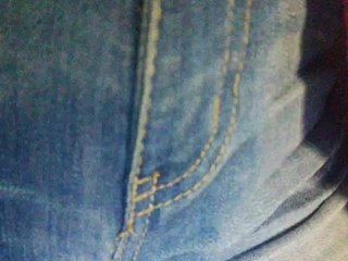 Annais19's Live Webcam