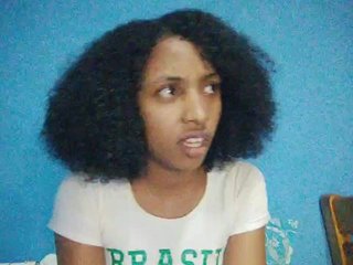 Annais19's Live Webcam