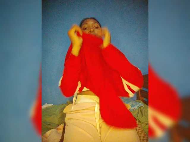 Annais19's BongaCams show and profile