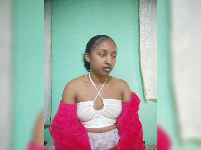 Annais19 live cam on BongaCams