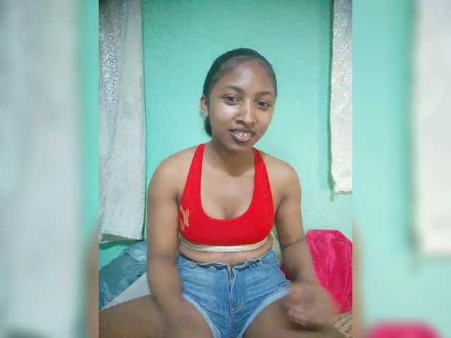 Annais19 live cam on BongaCams