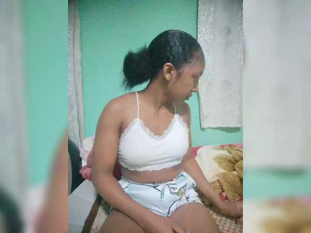 Annais19 live cam on BongaCams