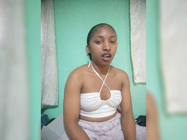 Annais19 live webcam show